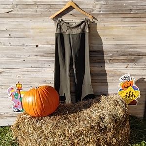 Lululemon yoga pants